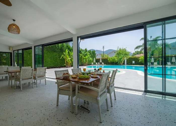 Grand Gocek Hotel