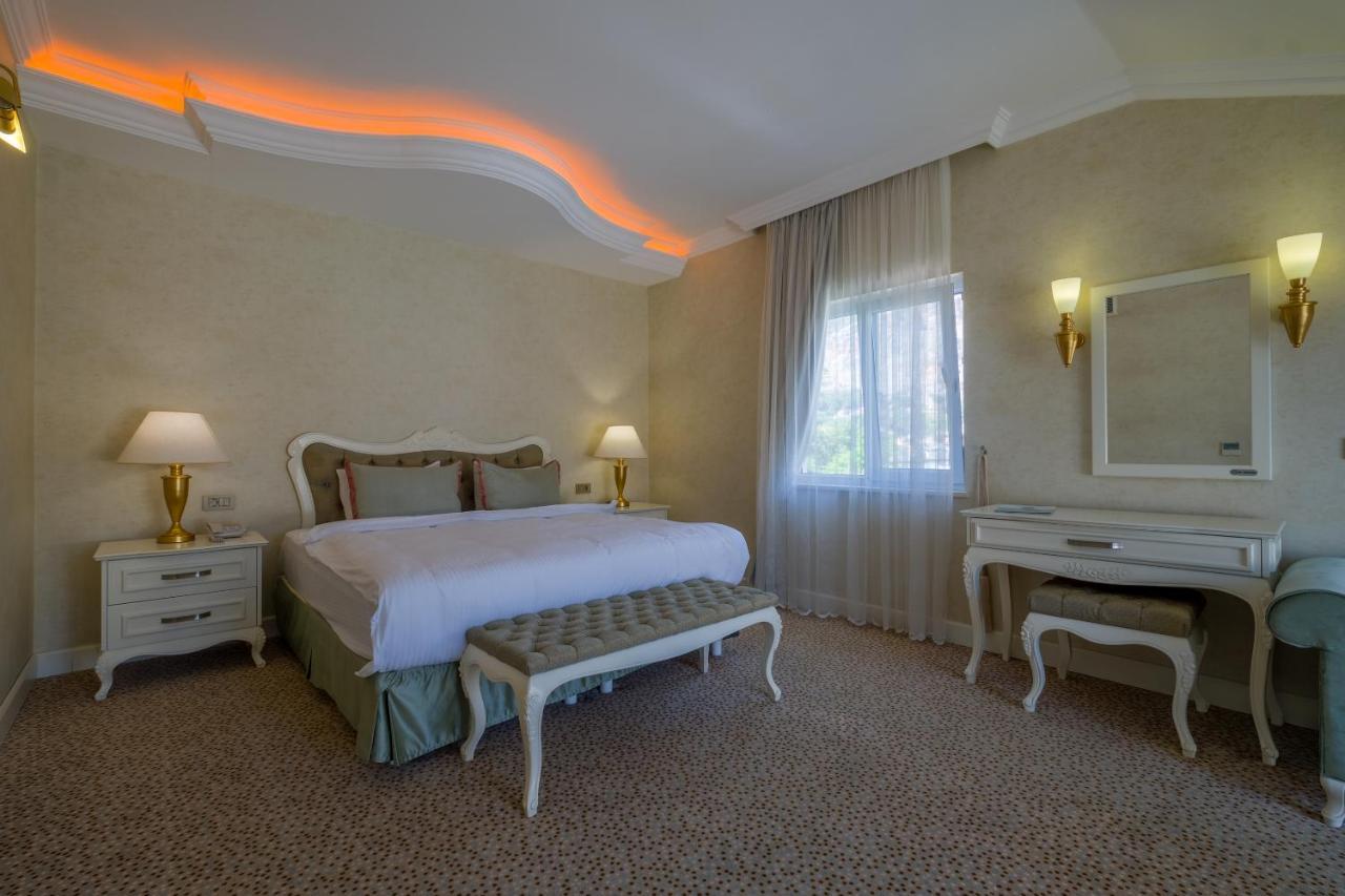 Готель Grand Gocek 2*