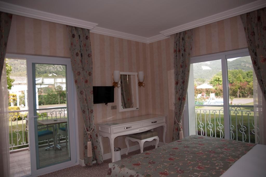 Готель Grand Gocek 2*